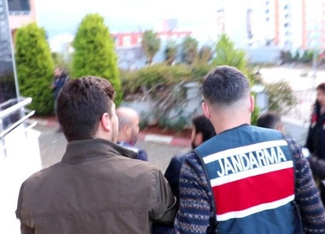 Mersin merkezli 4 ilde DEAŞ operasyonu: 5 kişi gözaltına alındı